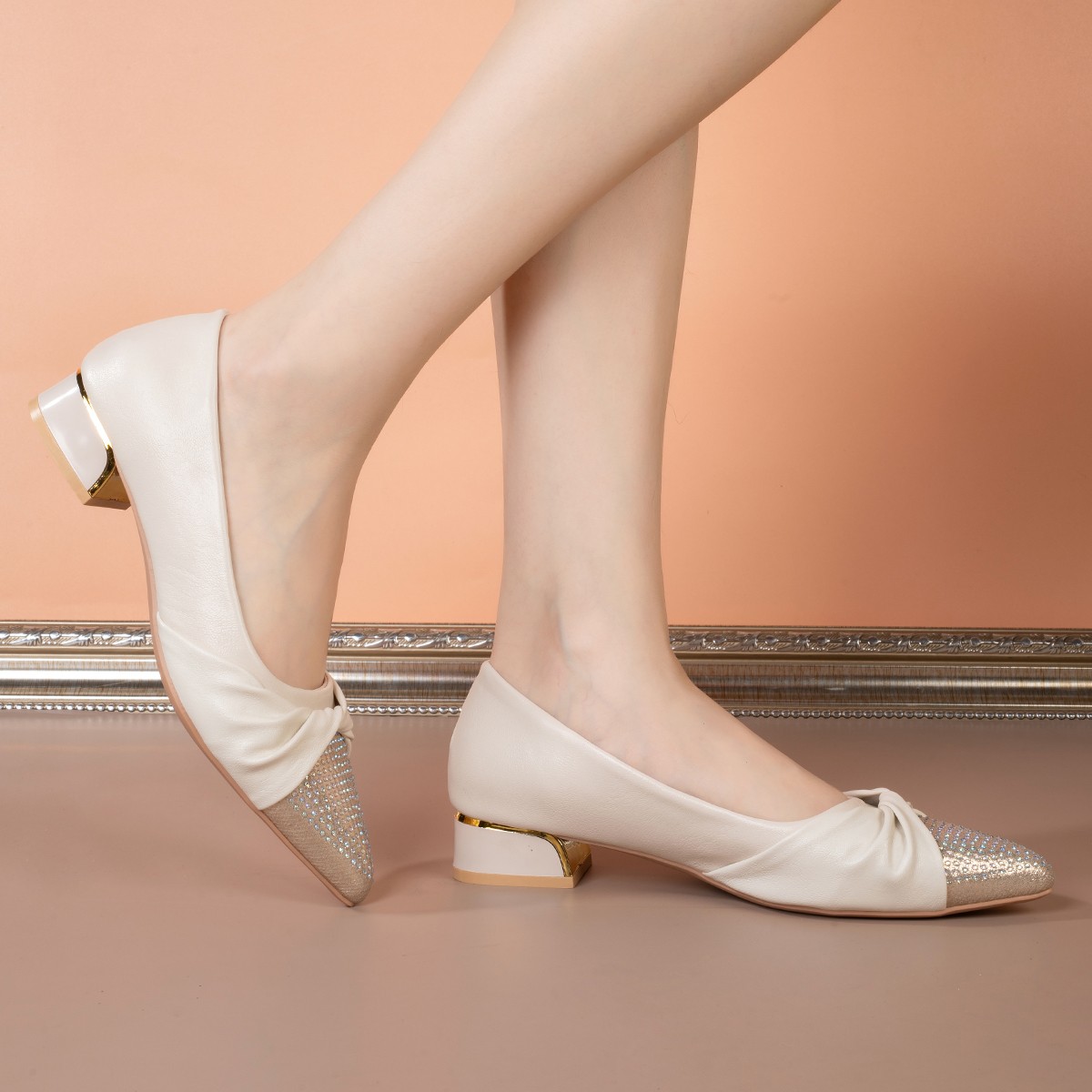 Kadınlar için taşlı sivri buru - Dress Shoe Pointed incelemesi ve fiyatı